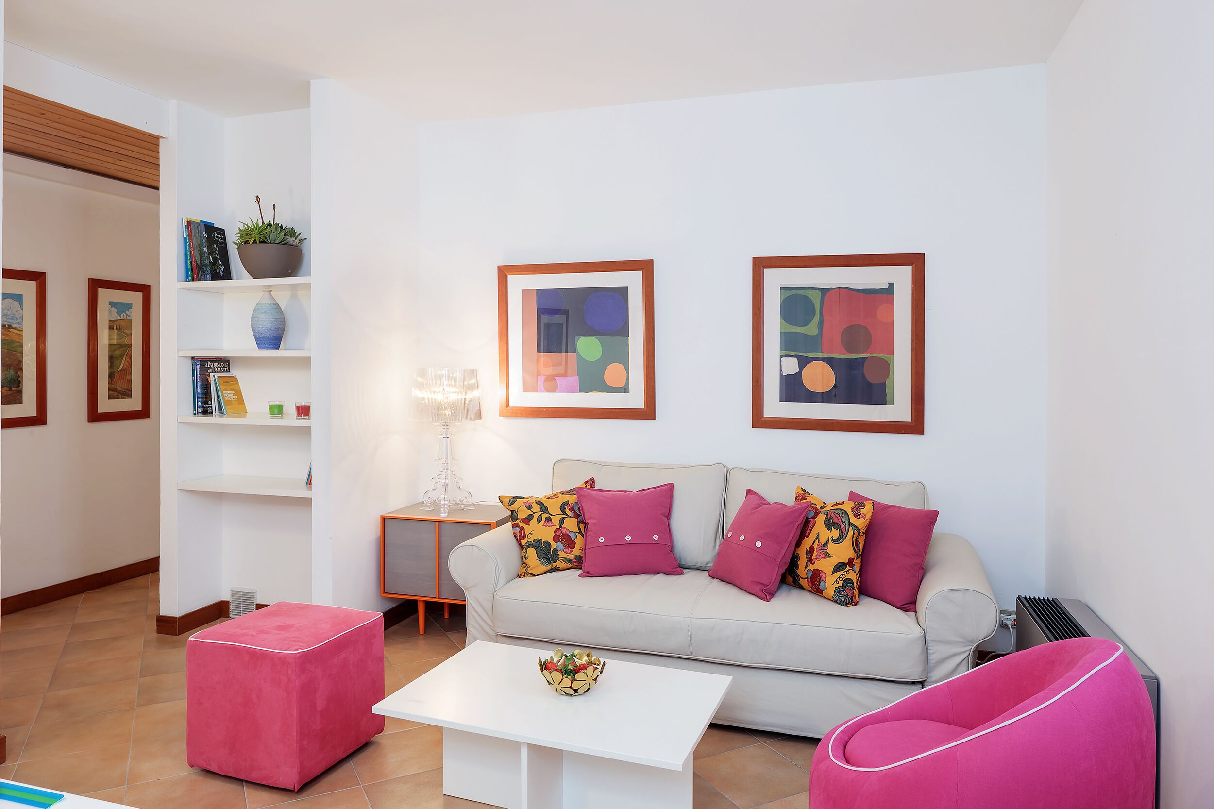 ZEFIRO apartment, in the green with lovely sea view terrace