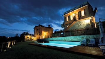 Piscina all'aperto