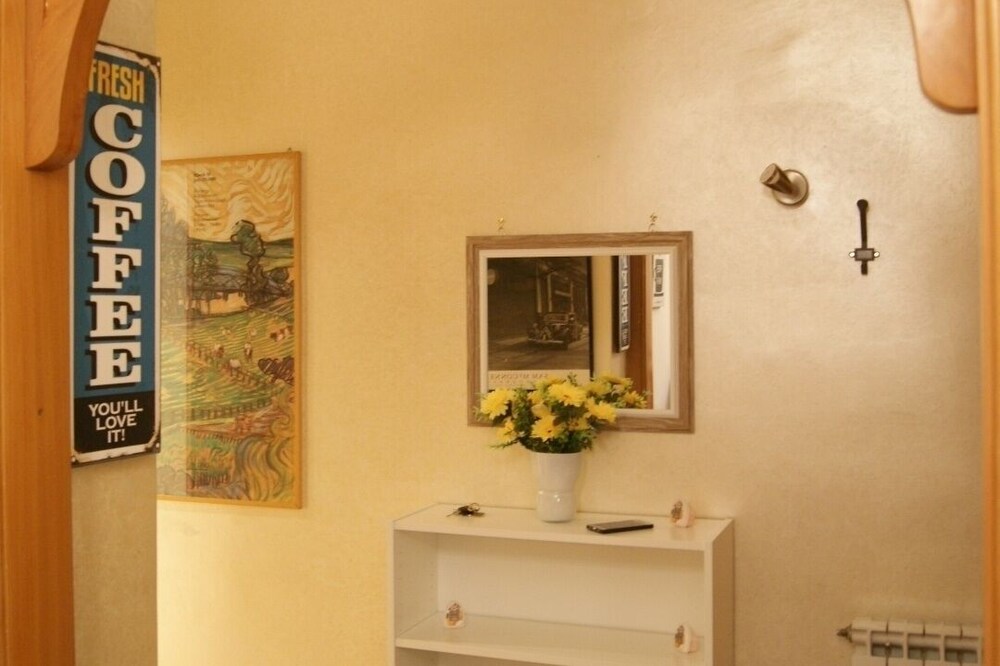 In Zigo Zago panoramic house close to the wood of Capodimonte