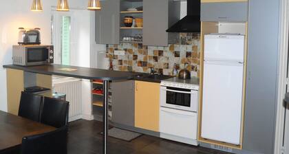 GĂźte de charme 1/6 pers au centre de Clermont-Ferrand : le calme au centre ville