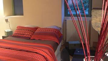 2 chambres, fer et planche Ă  repasser, accĂšs Internet, draps fournis