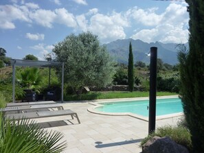 Piscine extérieure