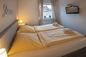 1 Schlafzimmer, Bügeleisen/Bügelbrett, Reisekinderbett, kostenloses WLAN