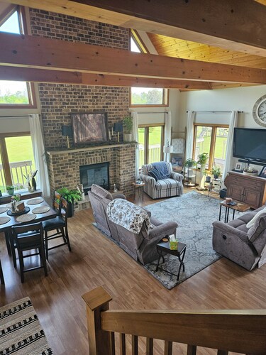 Country beauty on 5 acres