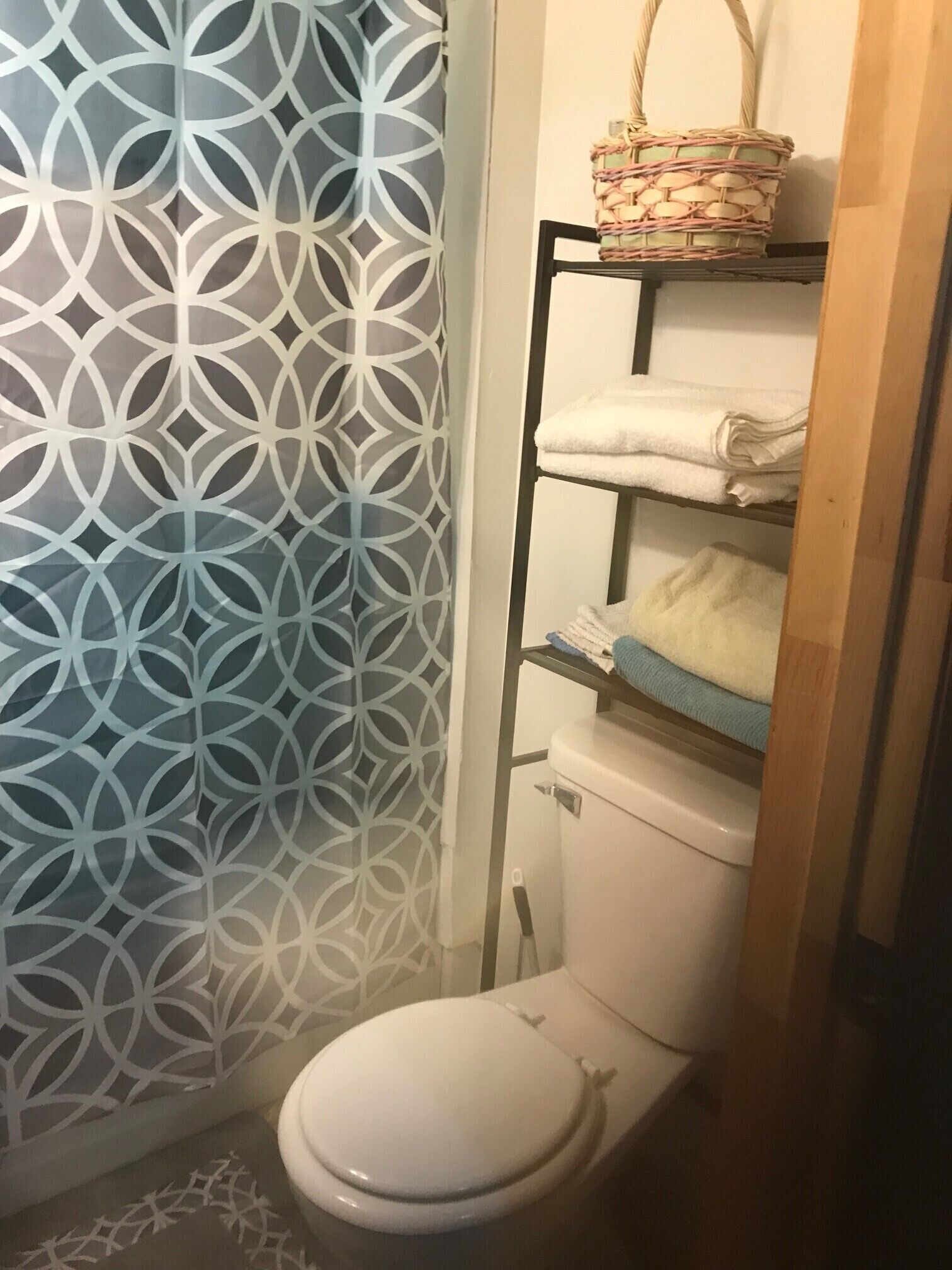 A Quaint, Private 1 Bdrm Apt, 10 mins from ND