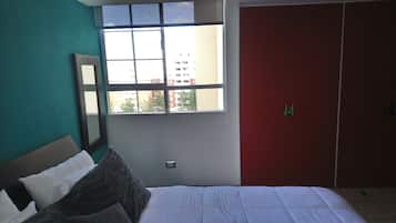 4 bedrooms, iron/ironing board, WiFi, wheelchair access