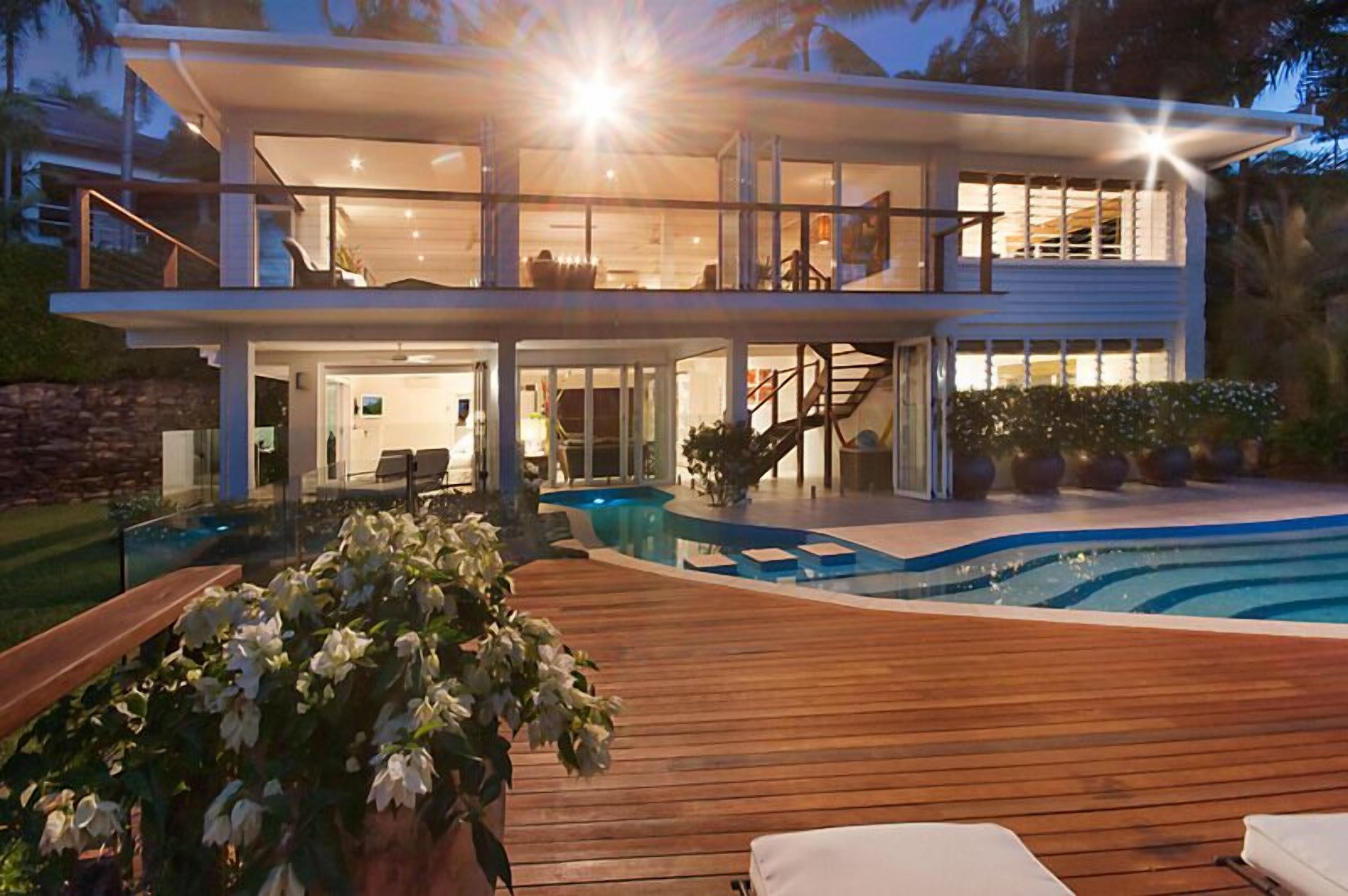 15 Wharf Street-Beachfront