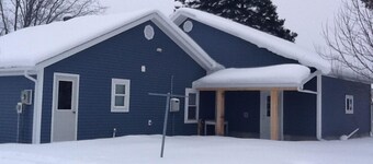 3 Bedroom, Cozy Cottage Near Seney Wildlife Refuge