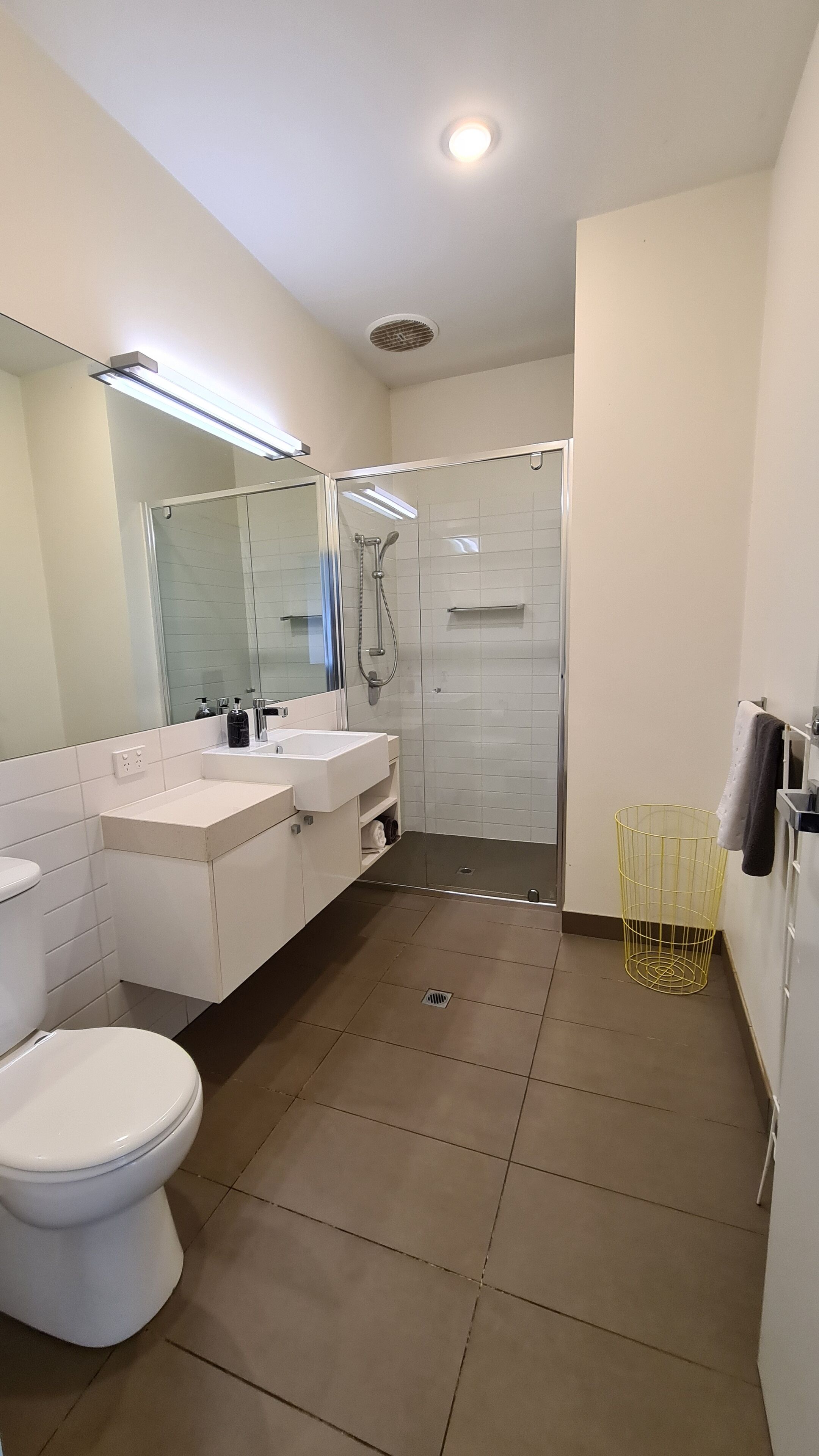 Riverside - Relax on the banks of the Painkalac