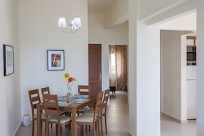 Dining - Lily of Crete 2 - Seaview & Beachfront Apartments (Galatas)