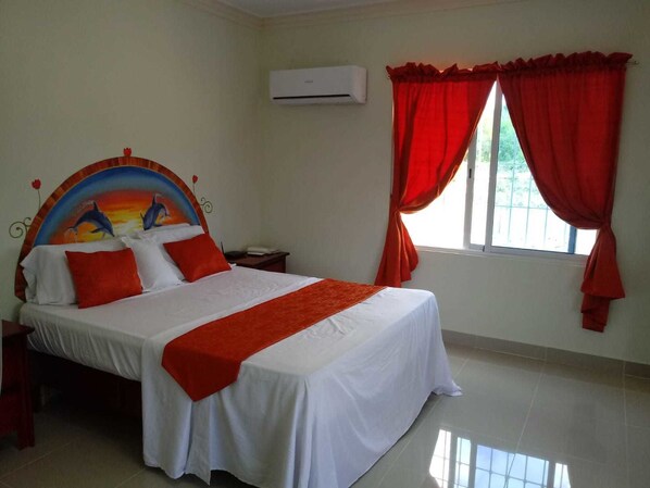 Free WiFi, bed sheets