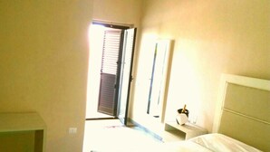 Comfort Apartment, Courtyard View - Florida Beach Residence (Bonifati)