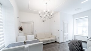 Luxury Apartment | Living area | Flat-screen TV - Kenti Residence (Ljubljana)