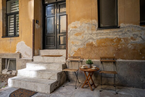 Front of property - Kenti Residence (Ljubljana)