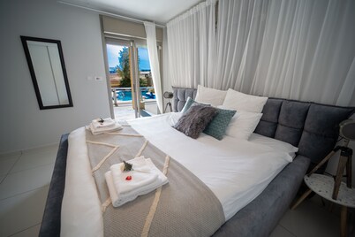 YalaRent Oasis Garden with private pool