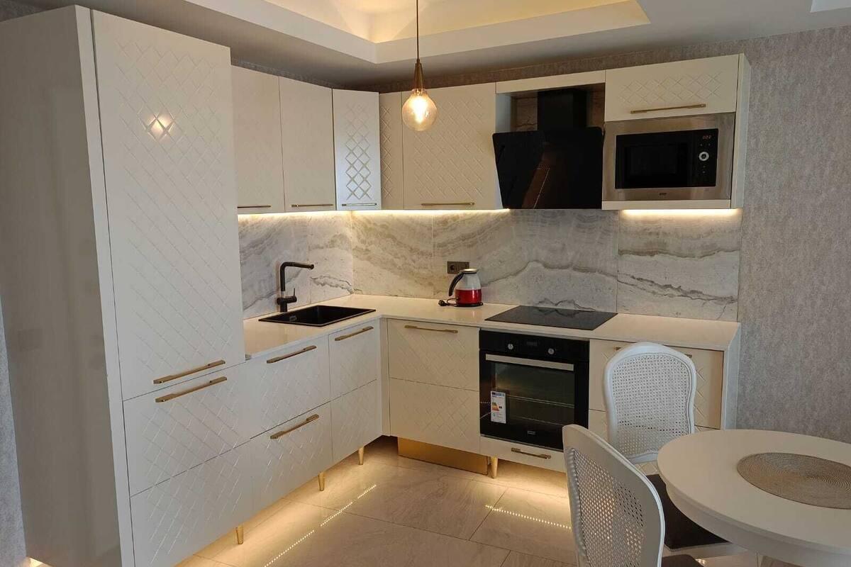 exclusive apartment, 1 bedroom, sea view | private kitchen