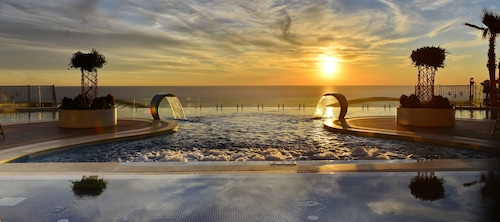 Elite Luxury Suite & Spa