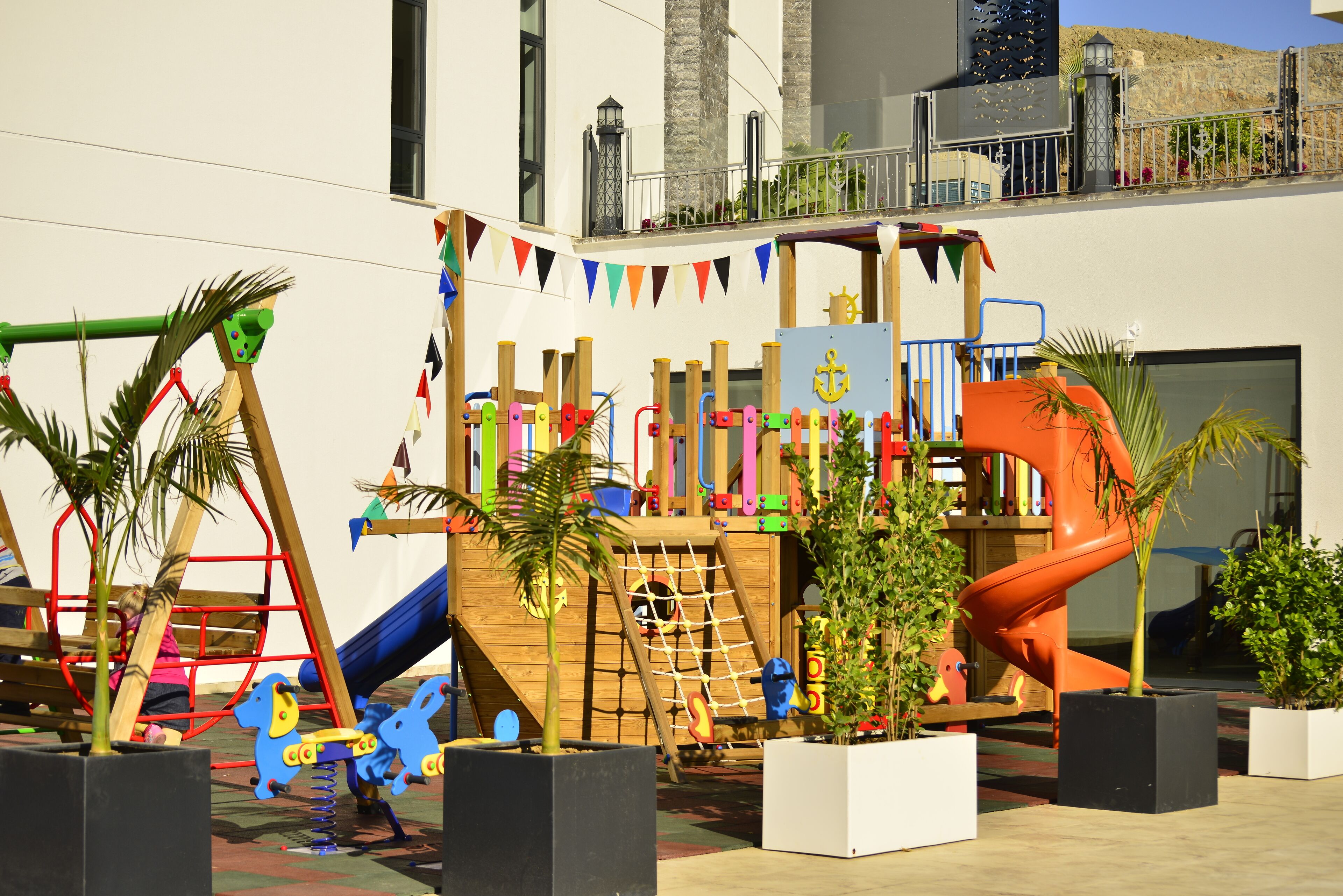 children’s play area – outdoor