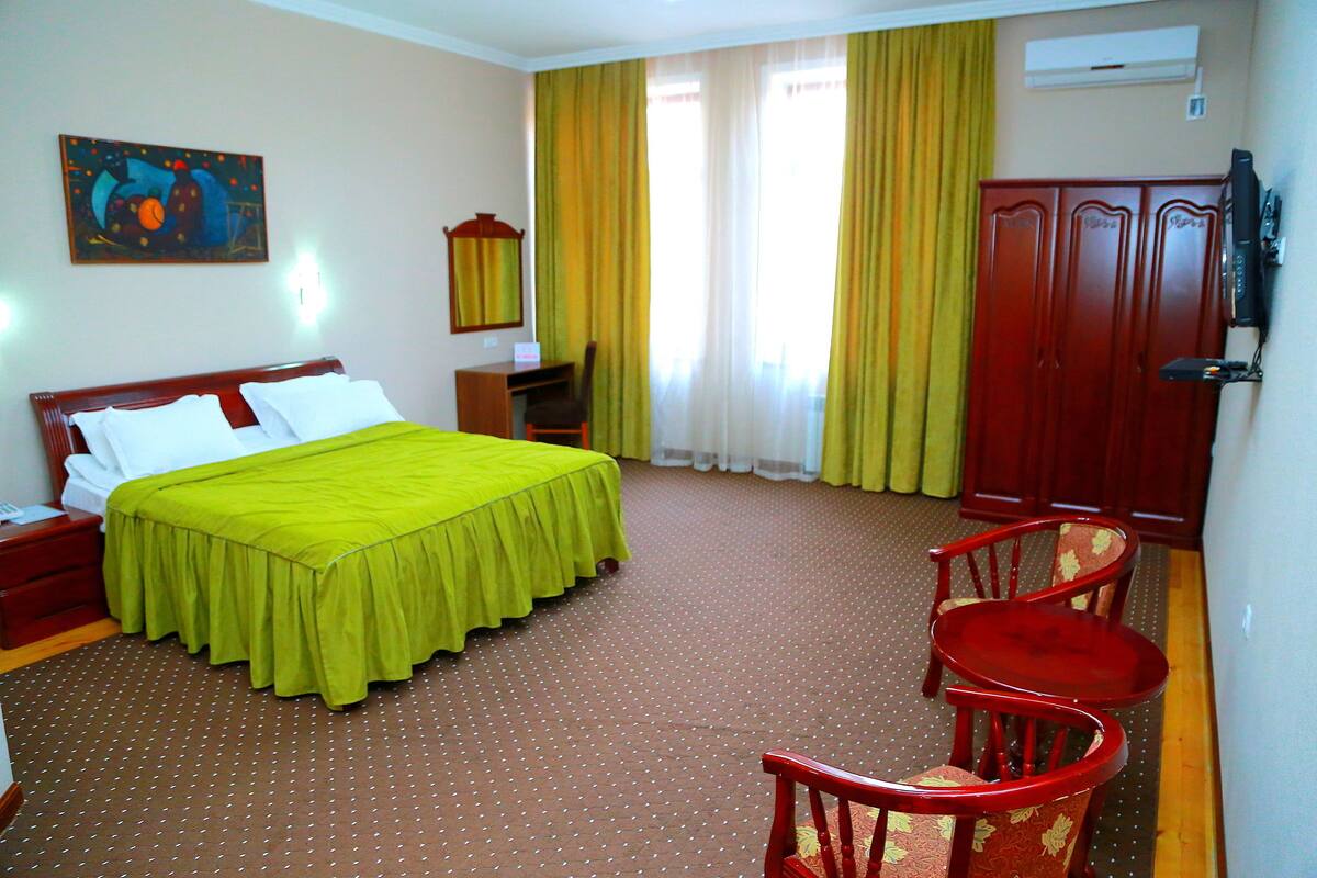 Standard Single Room | In-room safe, desk, iron/ironing board, free WiFi