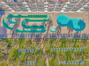 Piscine intérieure