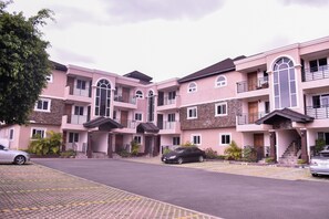 Luxury Apartment | View from room - Executive Arcadia Luxury Guest Apartment (Kingston)
