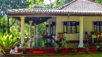 Fachada da propriedade