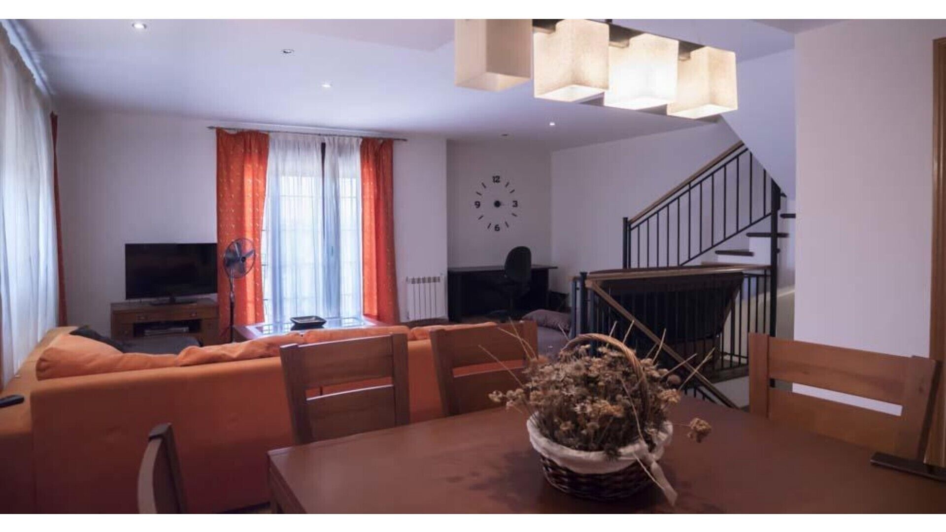 THE HOUSE OF LA VEGA