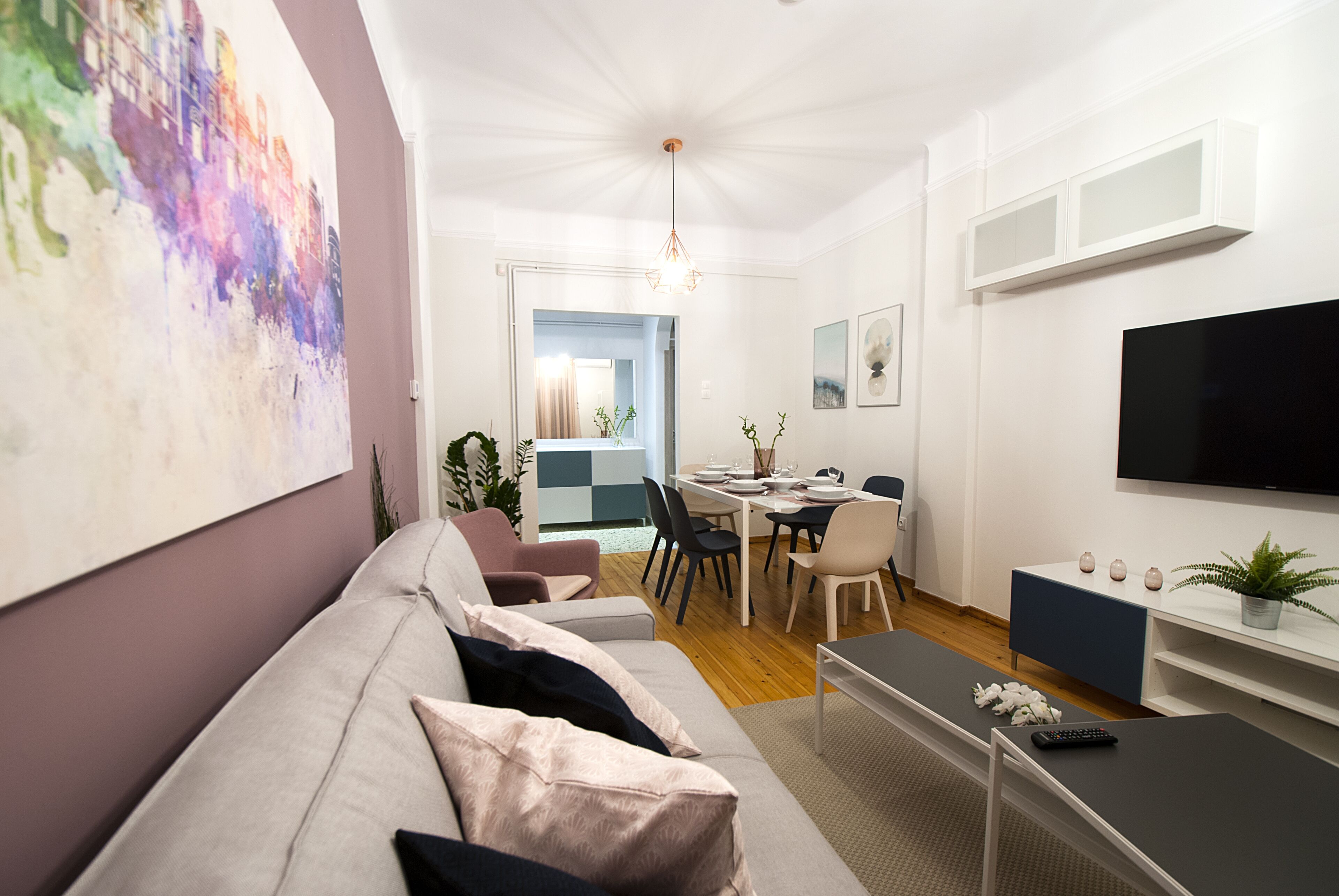 Large, Sunny, Modern apartment fully renovated, next to Agia Sofia