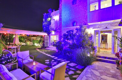 Stone Villa,Large Garden.Swimming Pool, and Very Close the Beautiful Beach .