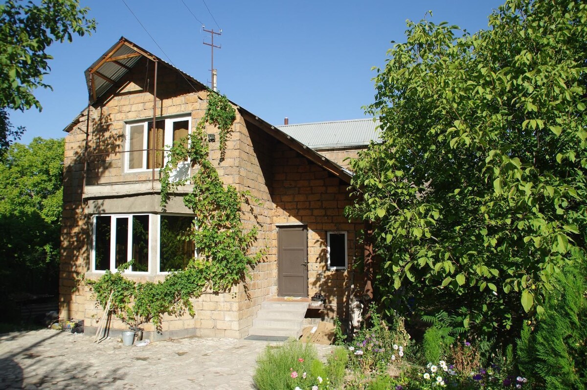 Армения Арени отель