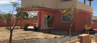 Bahari 1st floor mountain, sea and riviera view (3 p)