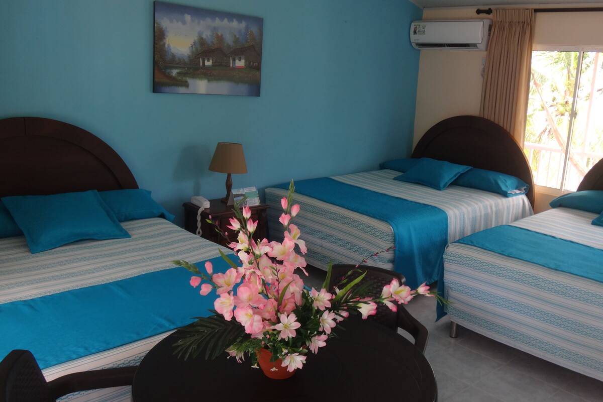 1 bedroom, free minibar items, in-room safe, blackout curtains
