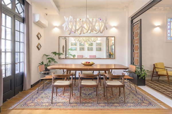 TV connectée de 42 pouces avec chaßnes numériques, télévision, Netflix