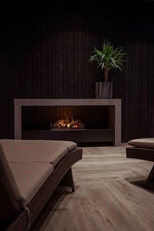 Sauna, hot tub. Hotel South Coast