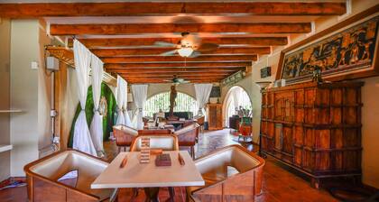 House of Mosaic Boutique Hotel Aruba