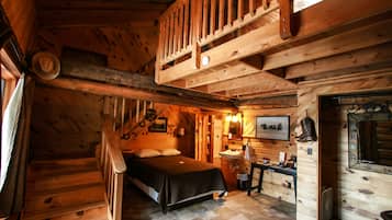 Family Suite, Multiple Beds, Mountain View | Egyptian cotton sheets, premium bedding, down comforters