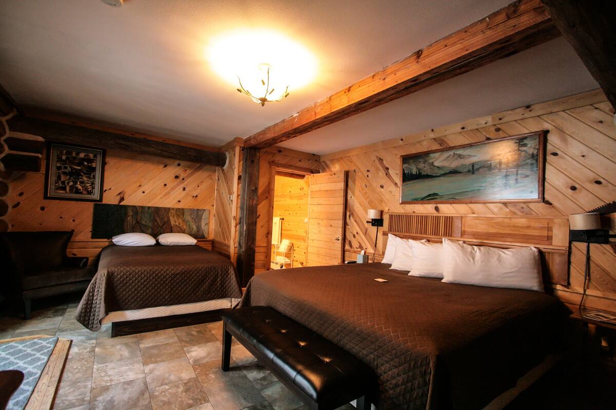 Standard Single Room, Multiple Beds, Non Smoking, Mountain View (Yogo) | Egyptian cotton sheets, premium bedding, down duvets, Tempur-Pedic beds