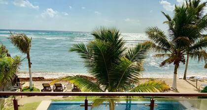 Brand New Beachfront 2 BR Eigentumswohnung, Pool, Wifi, AC (Akumal)