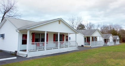 Myer Motel