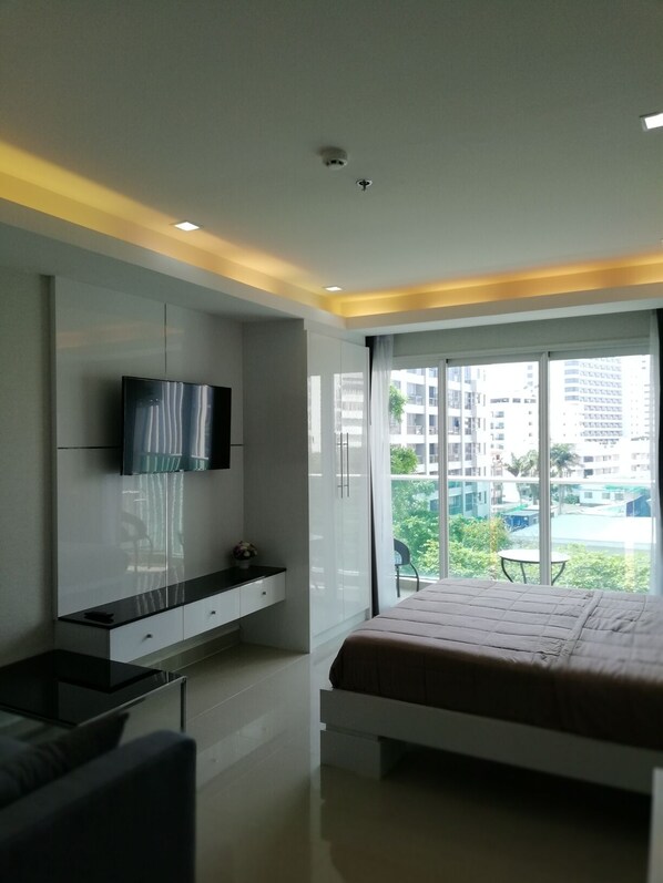 1 chambre, coffres-forts dans les chambres, fer et planche Ă repasser