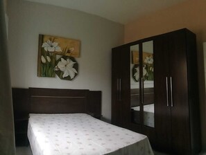 4 chambres, fer et planche Ă repasser, Wi-Fi