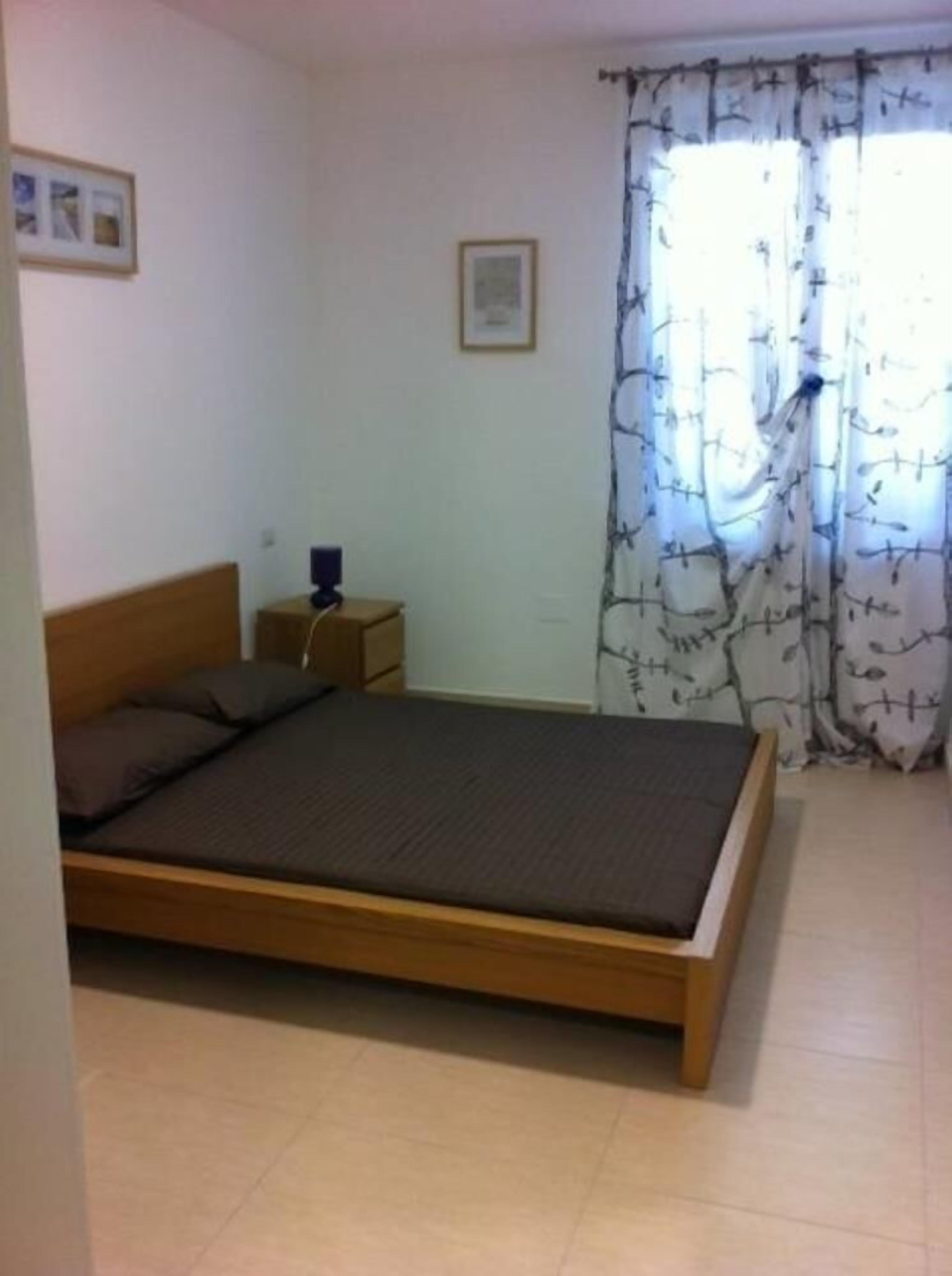 2 bedrooms, in-room safe, iron/ironing board, travel cot