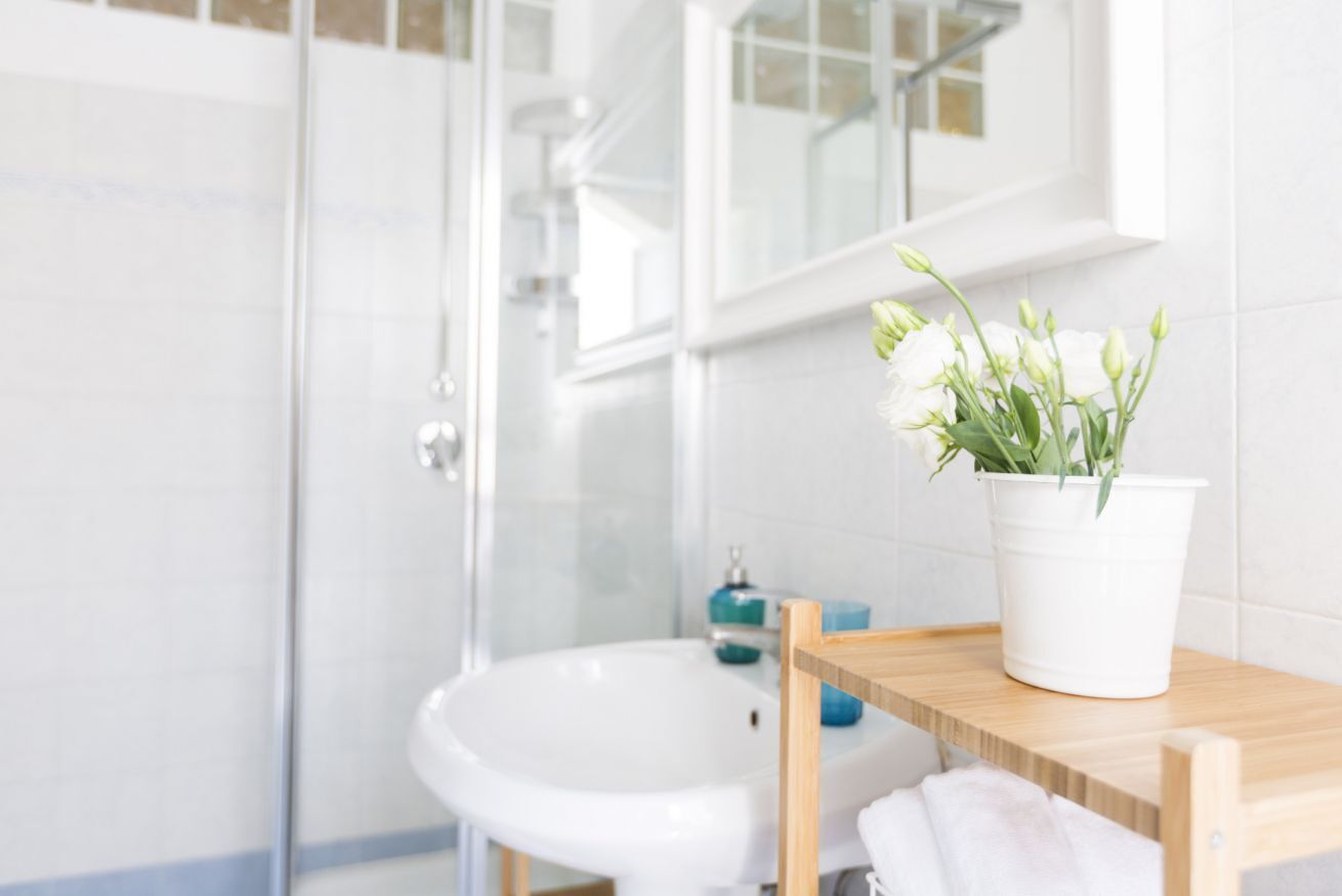 Dusche, Haartrockner, Bidet, Handtücher