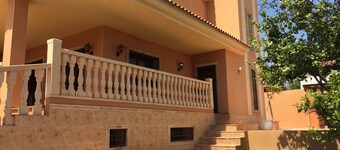 New family Villa with private solar heated pool