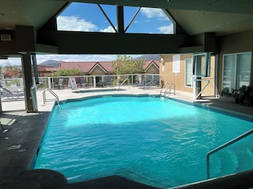 Year Round Pool, half in, half out! with hot tub.