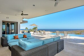 Terrace/patio - Price slashed 4th July weekend! Luxury Villa, Ocean Views, Pool, Walk to Beach (San Jose del Cabo)