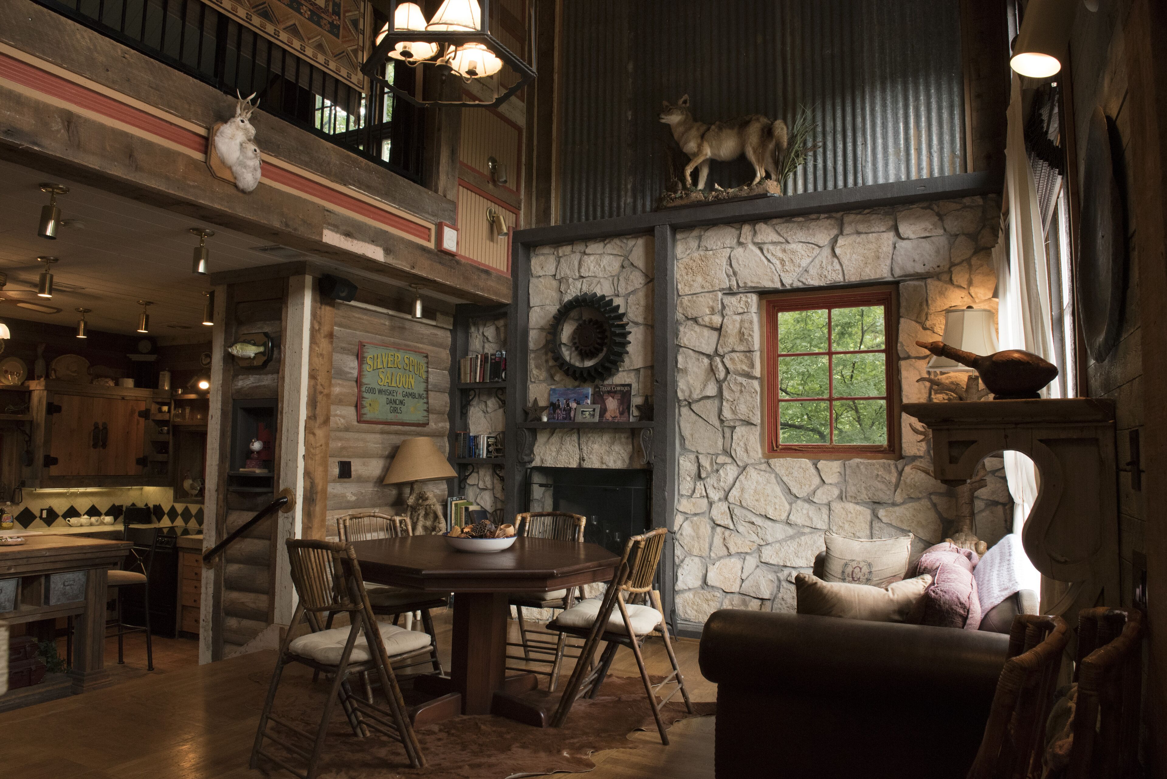 Privacy and Seclusion - House in Private Nature Preserve, Dragon Ranch