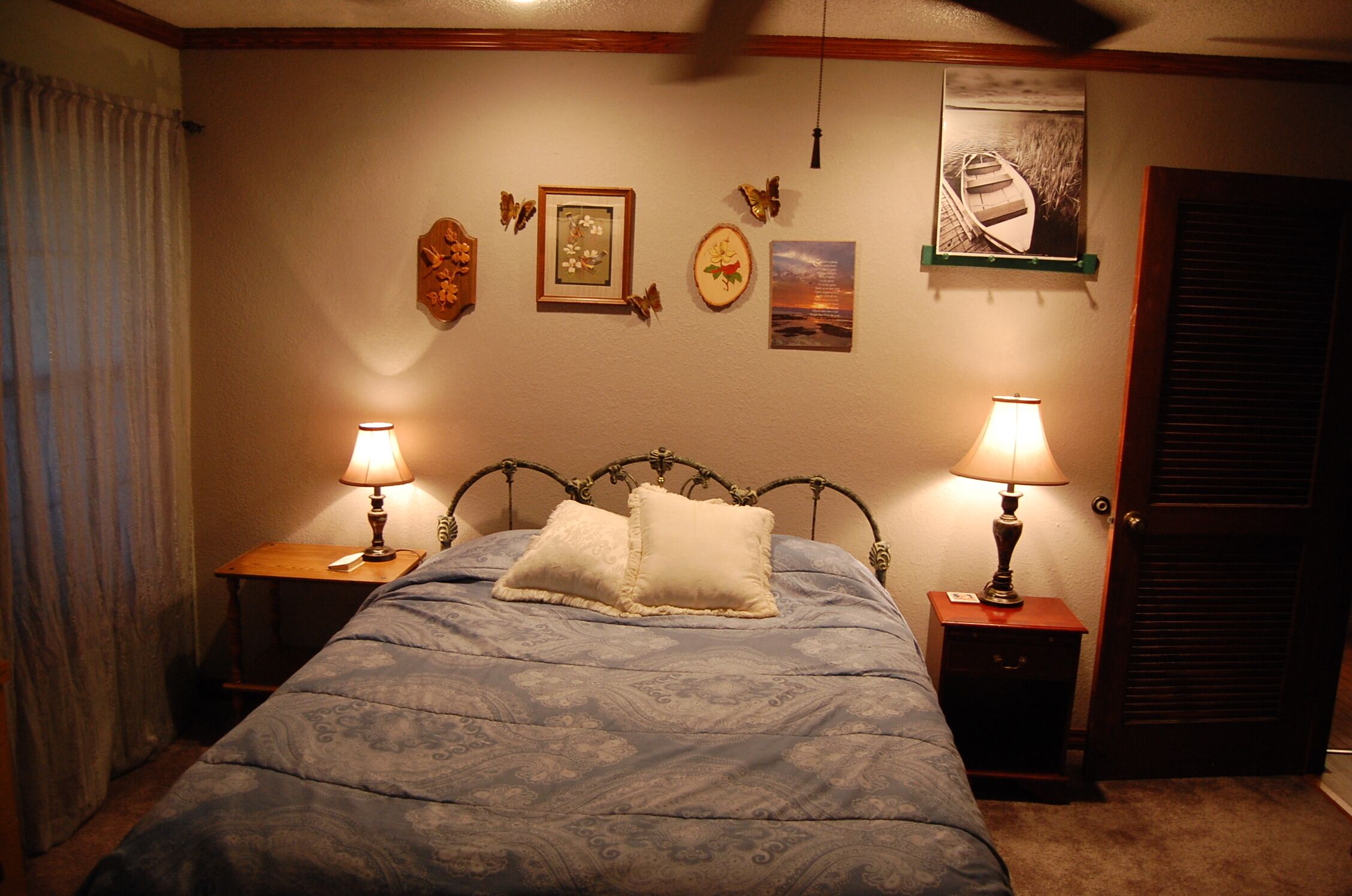 Private WATERFRONT Home -INCLUDED YOUR OWN  PRIVATE Two Stall Boat Dock