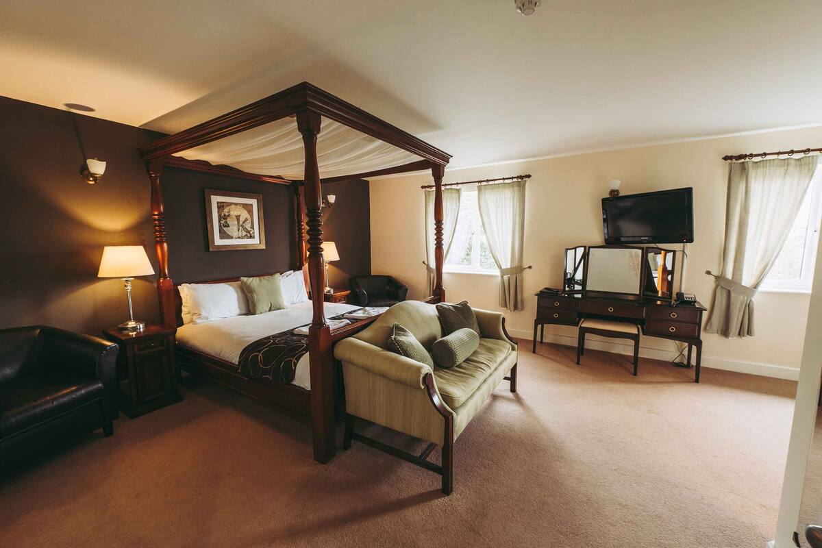 Honeymoon Double Room, 1 King Bed (No Pet Friendly)