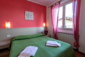 3 Schlafzimmer, kostenloses WLAN, Bettwäsche